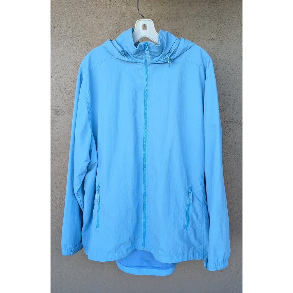 💜Vintage Sky Blue Windbreaker Jacket – Packable Hood, Relaxed Fit (M/L)